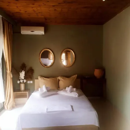 Douvas House Apartment *