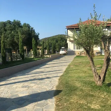 Douvas House * Toroni