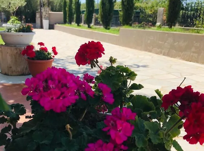 Apartamento Douvas House