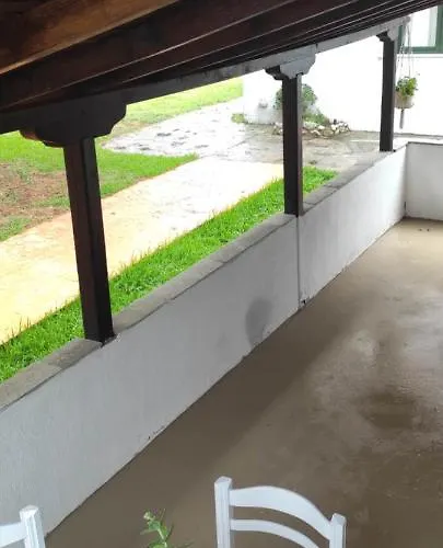 Douvas House Apartamento *