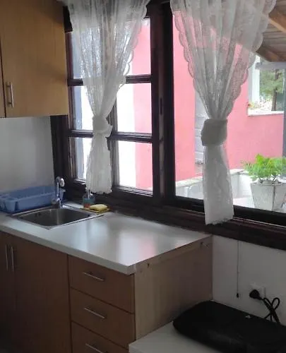 Douvas House Apartamento