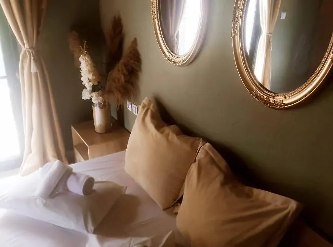 Apartamento Douvas House