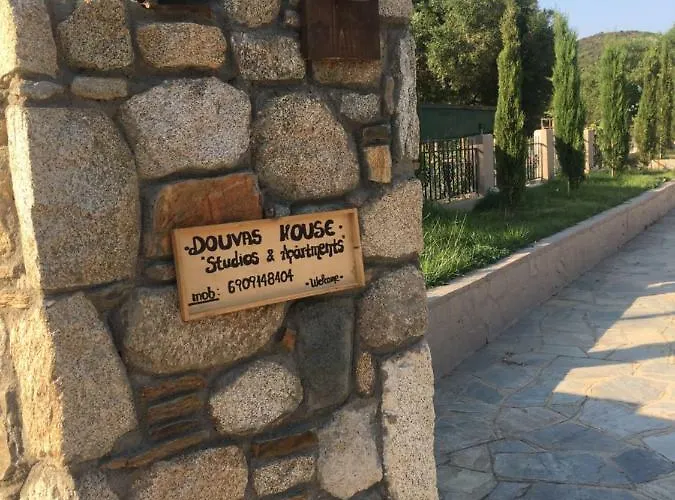 Douvas House Apartamento *